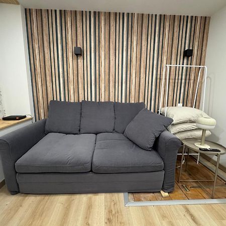 Studio Au Cloitres Mirecourt Ngoại thất bức ảnh