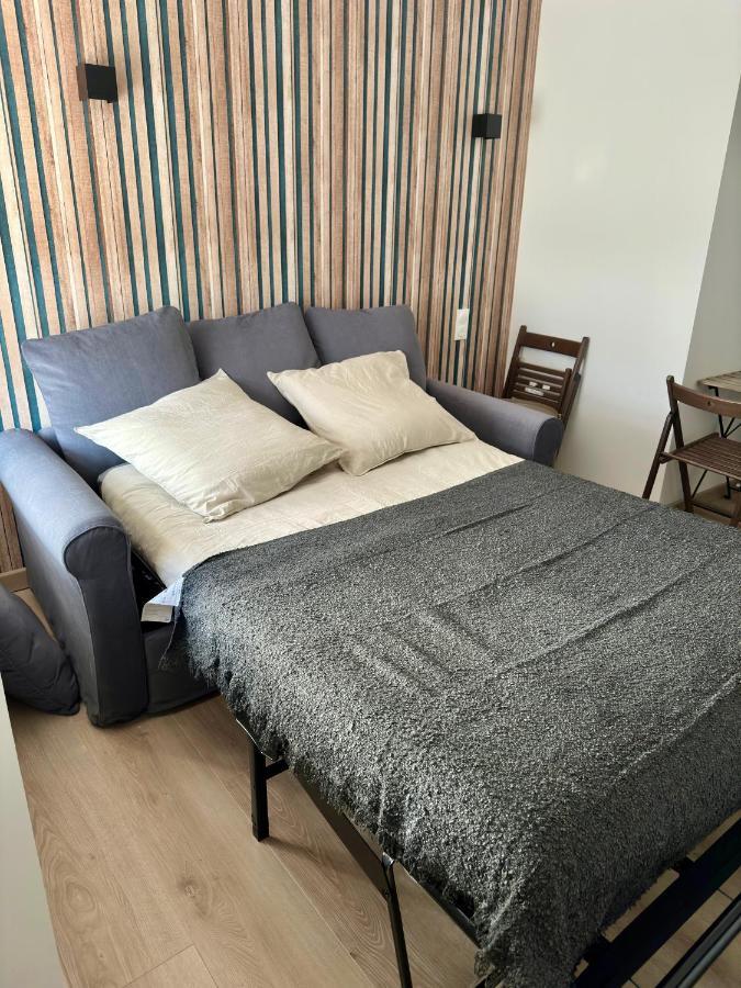Studio Au Cloitres Mirecourt Ngoại thất bức ảnh